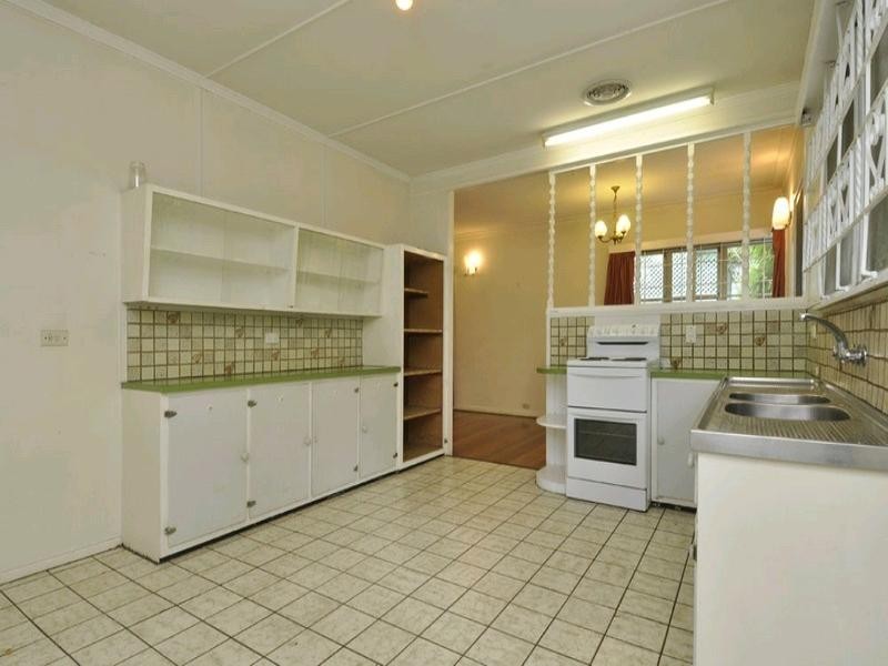 88 Fig Tree Pocket Road, Chapel Hill QLD 4069
