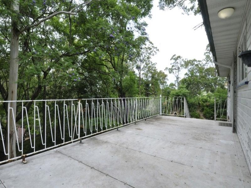 88 Fig Tree Pocket Road, Chapel Hill QLD 4069