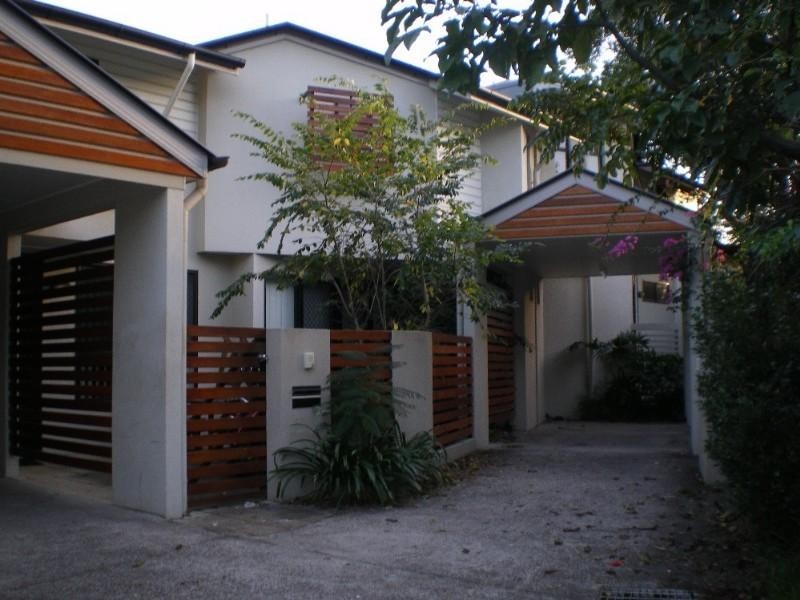 4/8 Campus Street, Indooroopilly QLD 4068