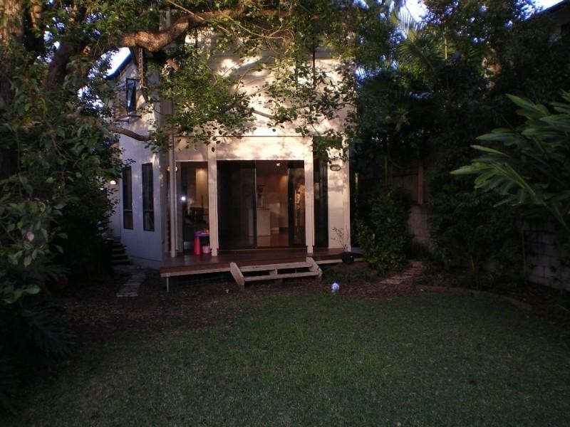 4/8 Campus Street, Indooroopilly QLD 4068