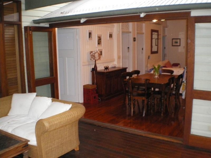 98 Payne Street, Auchenflower QLD 4066