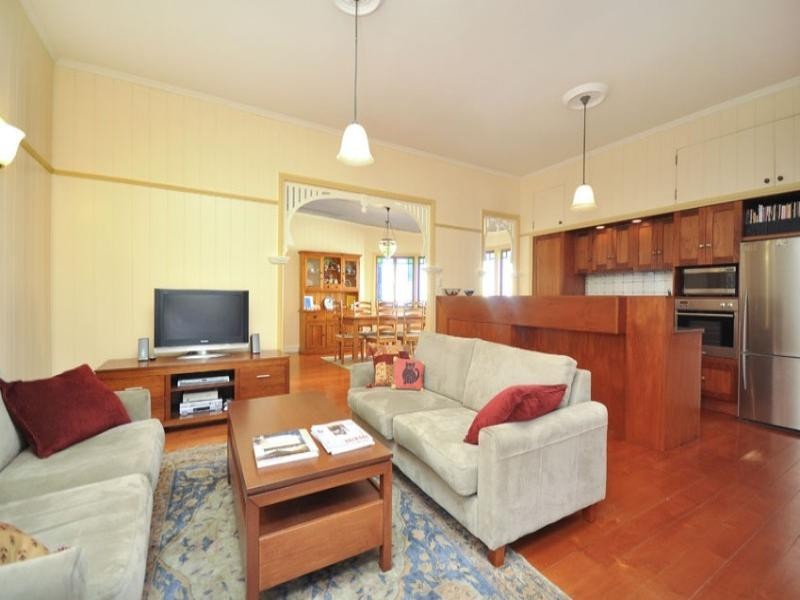 16 Shaw Street, Auchenflower QLD 4066