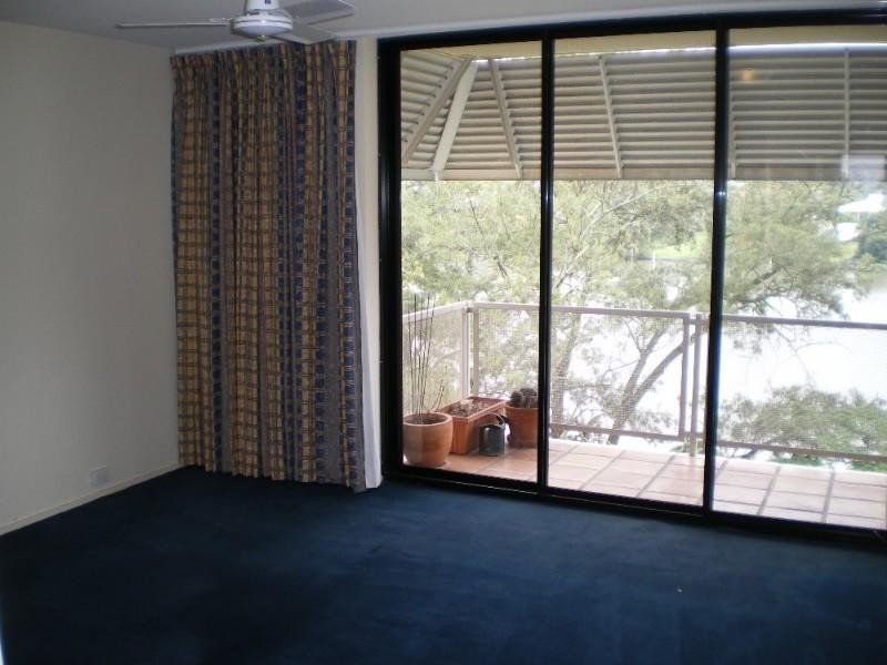 9/146 Macquarie Street, St Lucia QLD 4067