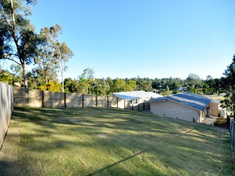 25A Pioneer Crescent, Bellbowrie QLD 4070