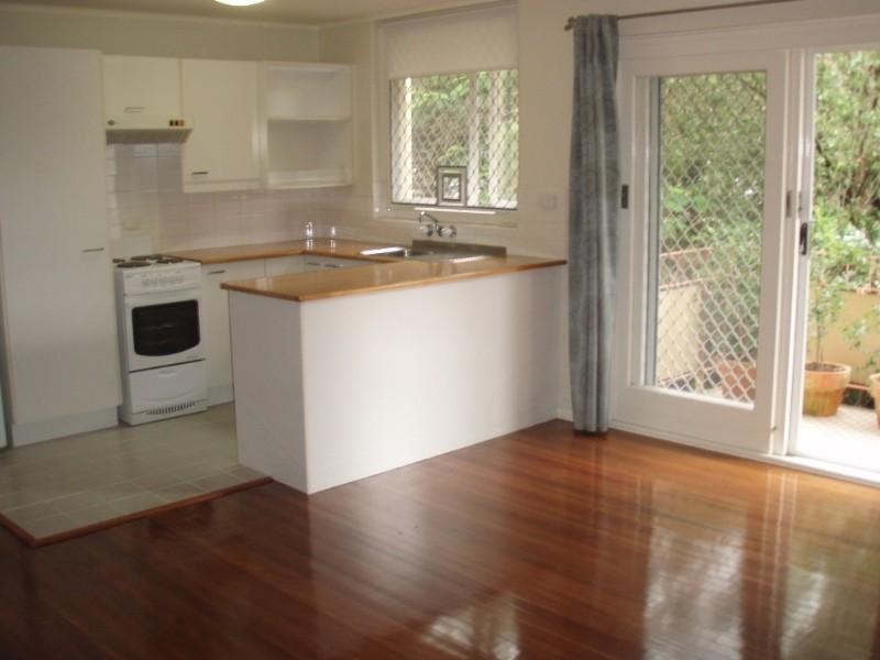 2/37 Gailey Road, Taringa QLD 4068