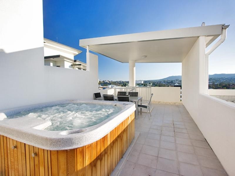 29/15 Walsh Street, Milton QLD 4064