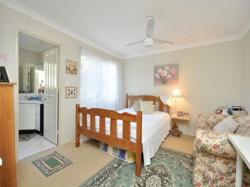 8/78 Brookfield Road, Kenmore QLD 4069