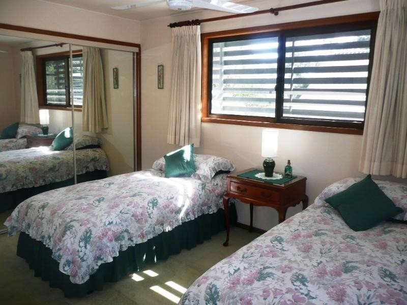 10 Nankin Street, Fig Tree Pocket QLD 4069