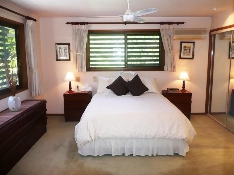 10 Nankin Street, Fig Tree Pocket QLD 4069