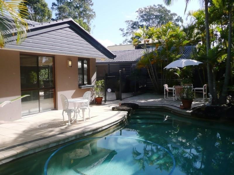 10 Nankin Street, Fig Tree Pocket QLD 4069