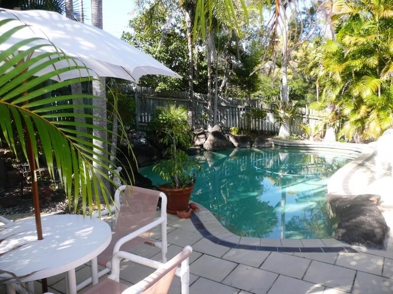 10 Nankin Street, Fig Tree Pocket QLD 4069