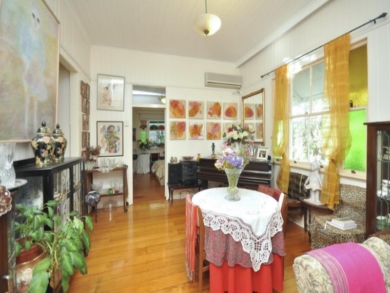 42 Bent Street, Toowong QLD 4066