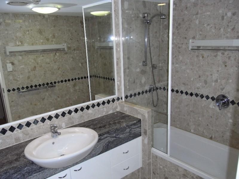 217/180 Swann Road, Taringa QLD 4068