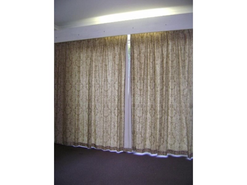 76 Brookfield Road, Kenmore QLD 4069