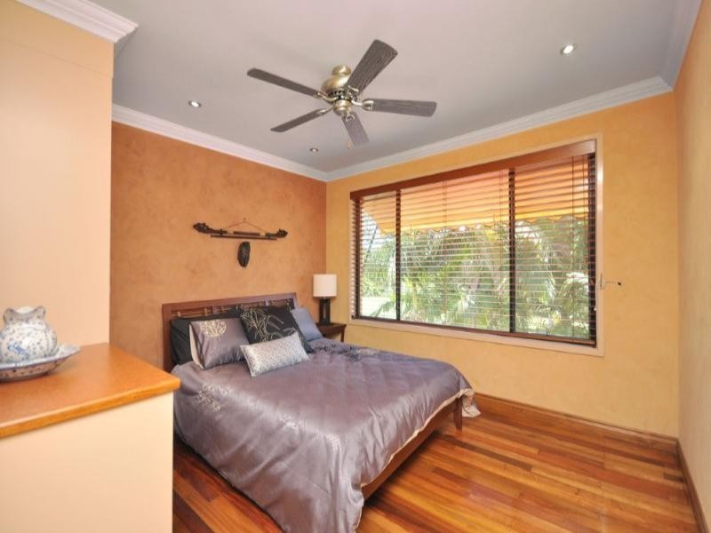 98 Mt Ommaney Drive, Jindalee QLD 4074