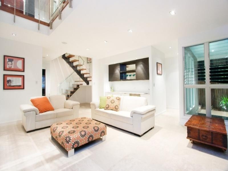 136A Simpsons Road, Bardon QLD 4065