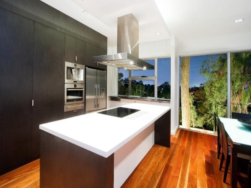 136A Simpsons Road, Bardon QLD 4065