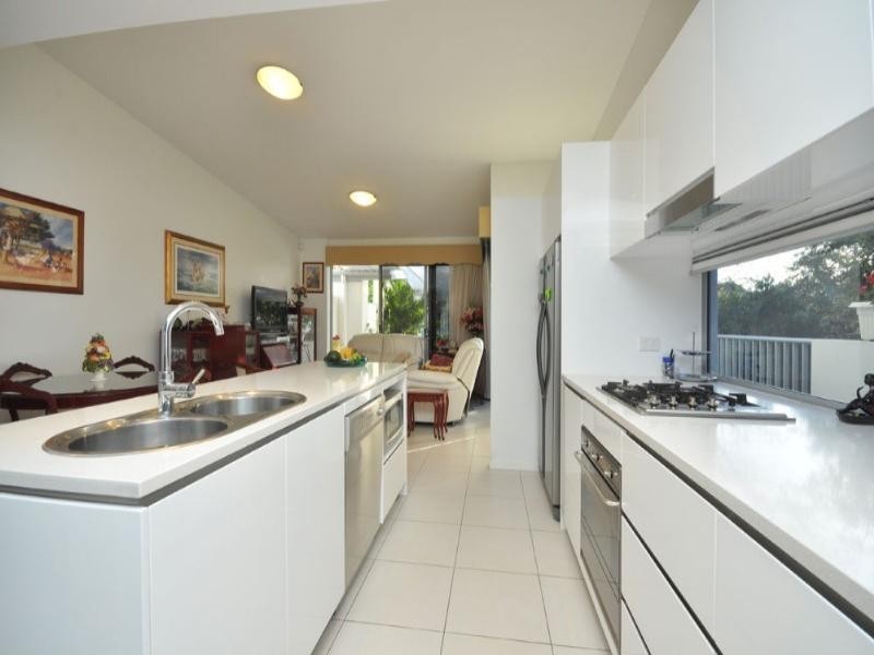 1/14 Manning Street, Milton QLD 4064