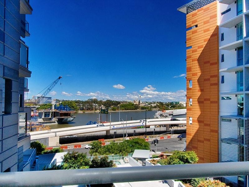 2301/92 Quay Street, Brisbane QLD 4000
