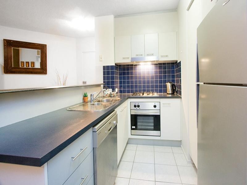 32/27 Station Road, Indooroopilly QLD 4068