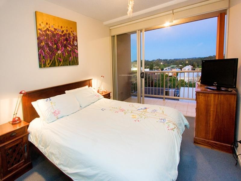 32/27 Station Road, Indooroopilly QLD 4068