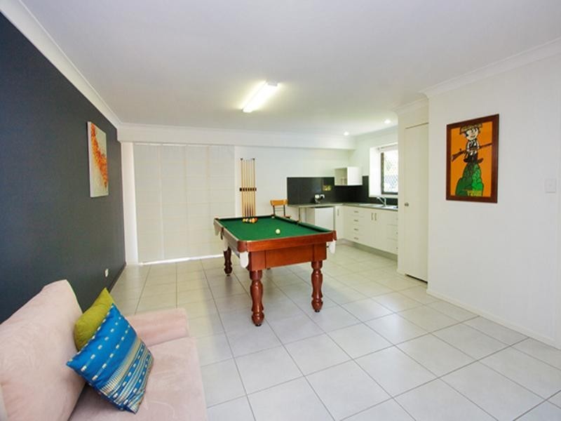 22 Wyndarra Street, Kenmore QLD 4069