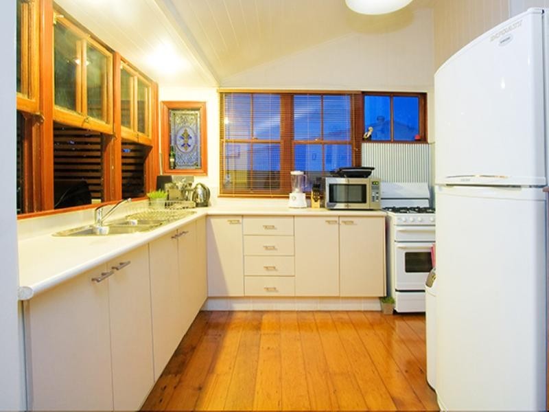 173 Jubilee Terrace, Bardon QLD 4065