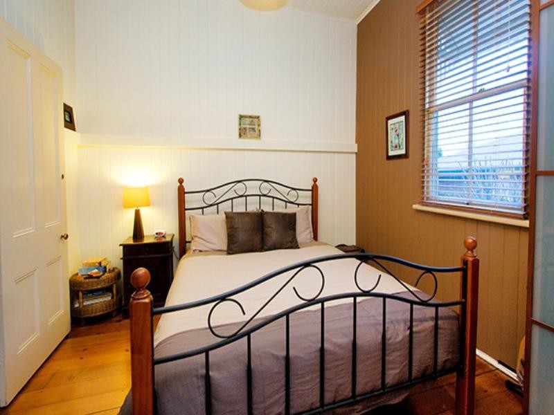 173 Jubilee Terrace, Bardon QLD 4065