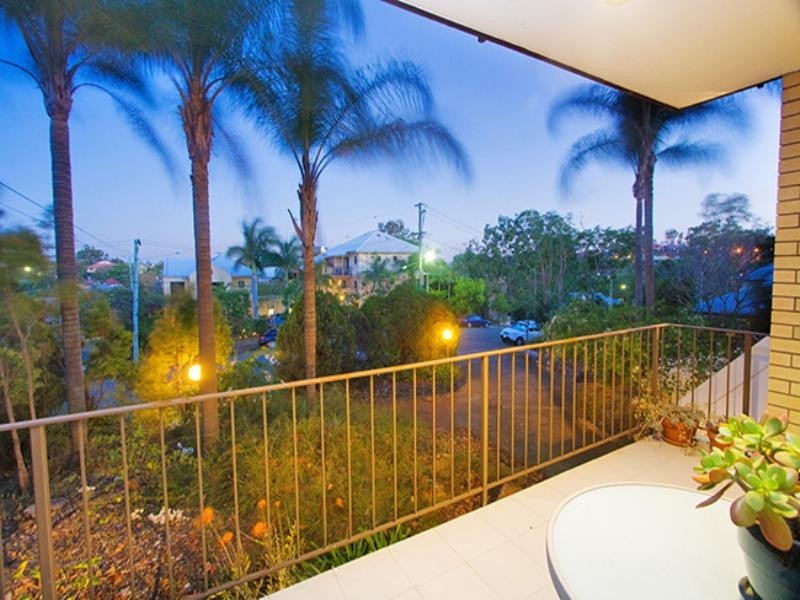 4/1 Pioneer Street, Toowong QLD 4066