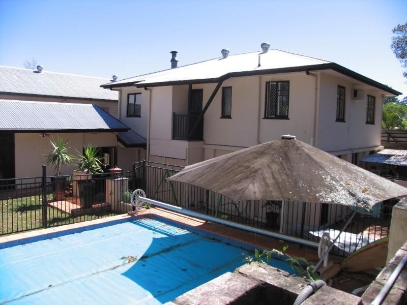 42-44 Twigg Street, Indooroopilly QLD 4068