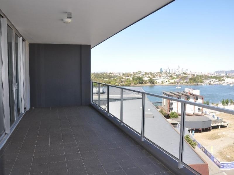 894/35 Harbour Road, Hamilton QLD 4007