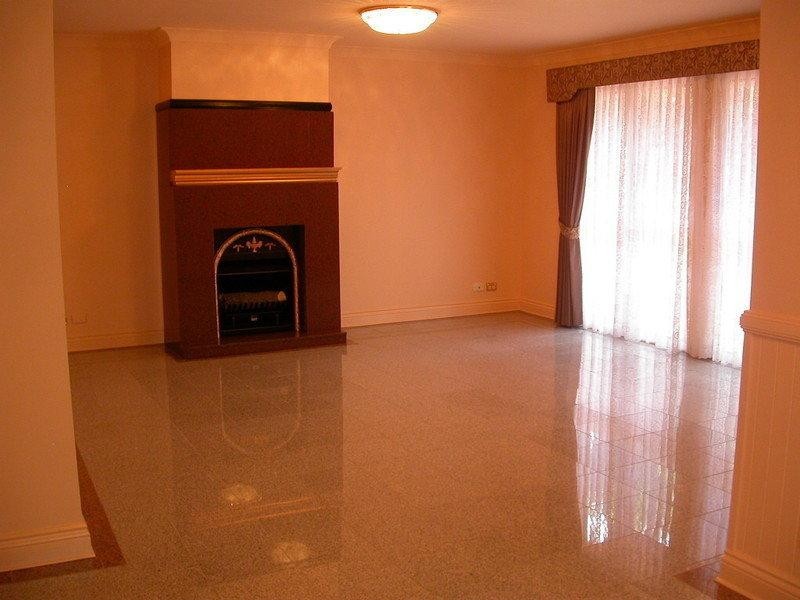 10 Victoria Avenue, Chelmer QLD 4068