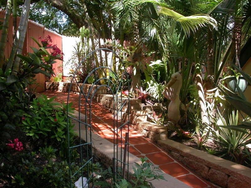 10 Victoria Avenue, Chelmer QLD 4068