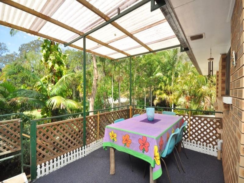 9 Brinkworth Place, Indooroopilly QLD 4068