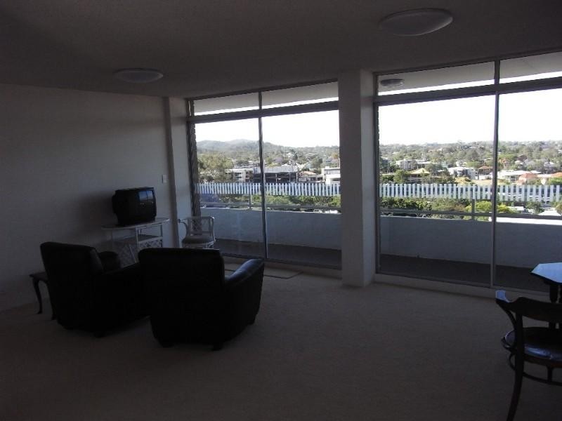 11/70 Swann Road, Taringa QLD 4068