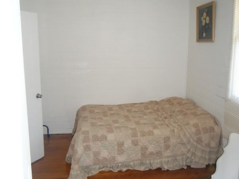 68 Cambridge Street, Red Hill QLD 4059