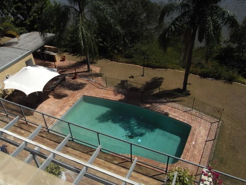 8/164 Macquarie Street, St Lucia QLD 4067