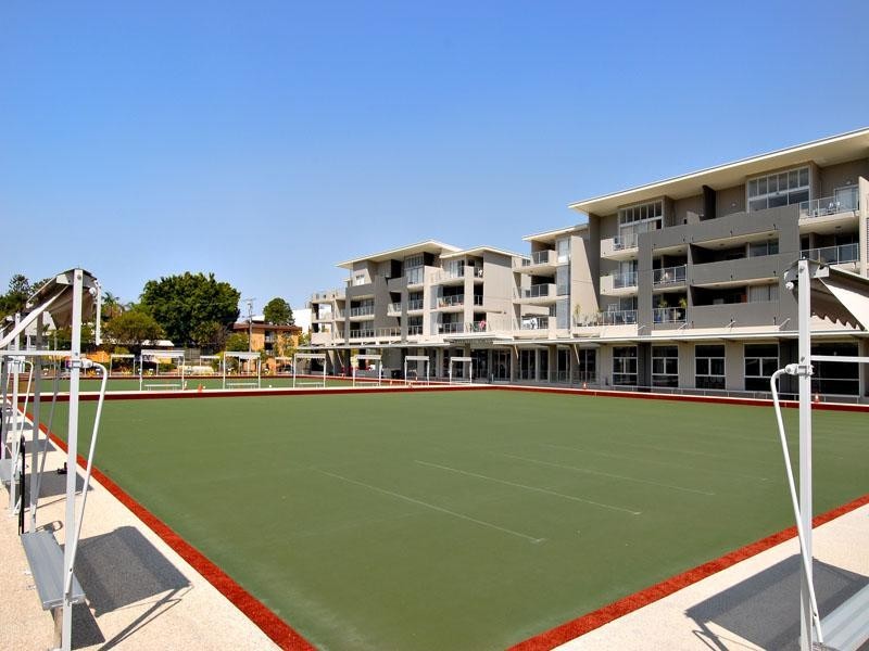 4/101 Clarence Road, Indooroopilly QLD 4068