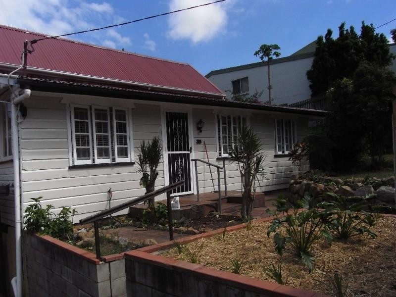 30 Harrys Road, Taringa QLD 4068