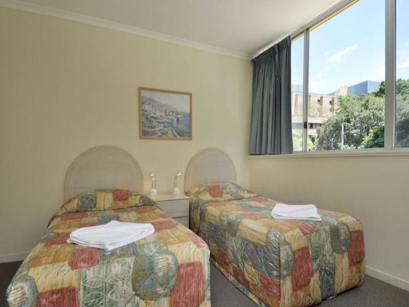 109/435 Coronation Drive, Auchenflower QLD 4066