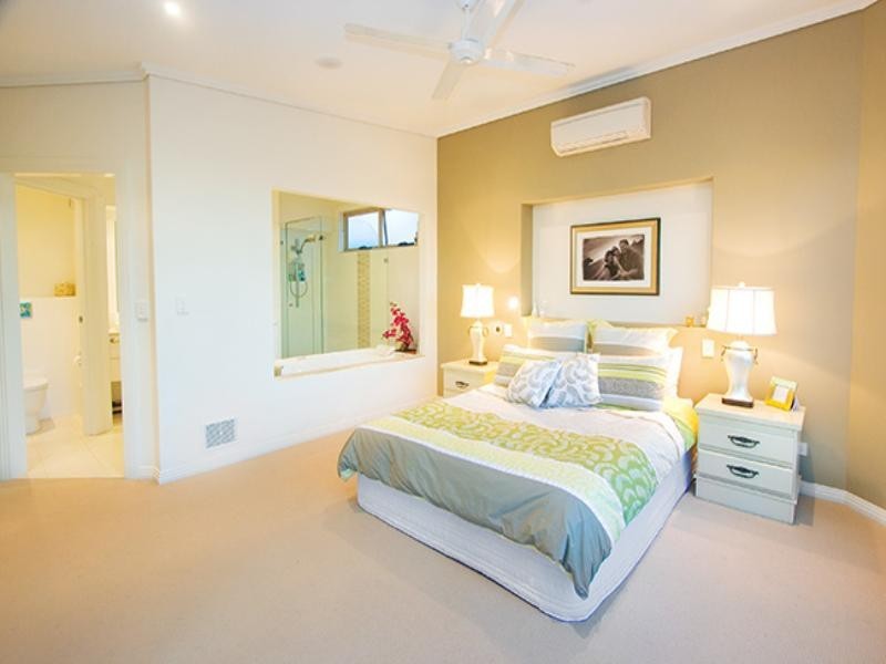 26 Bishop Street, St Lucia QLD 4067