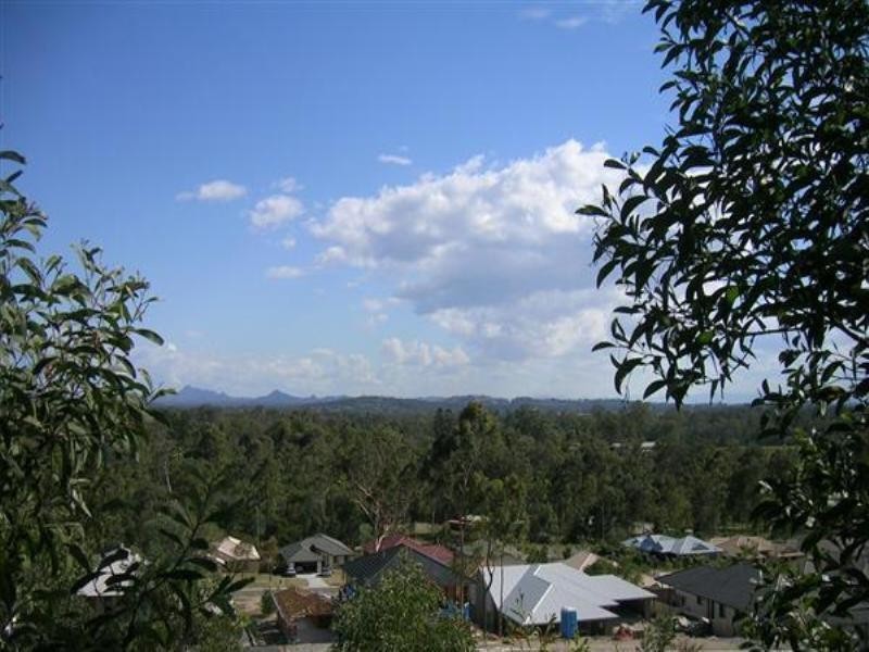 7 Bluegum Rise, Anstead QLD 4070