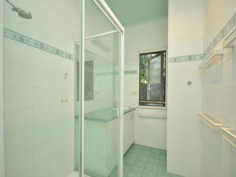 7 Kings Road, Taringa QLD 4068