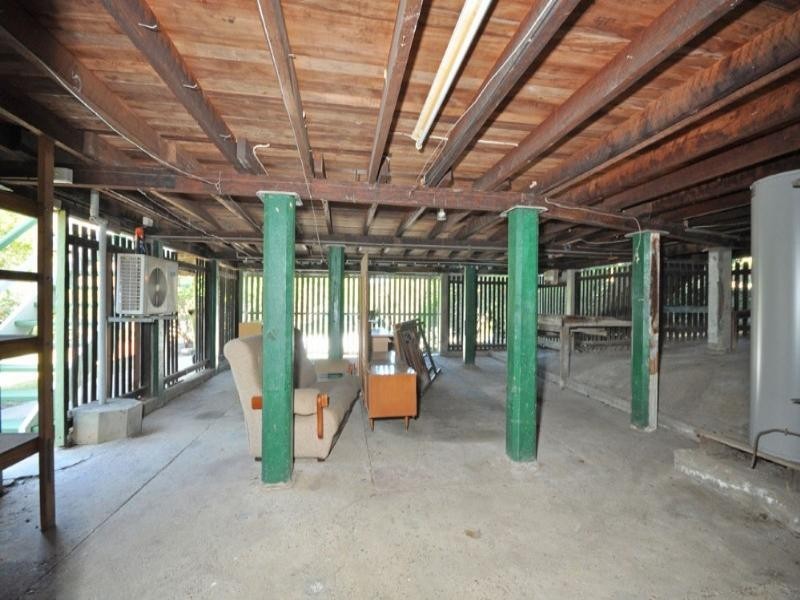 7 Kings Road, Taringa QLD 4068