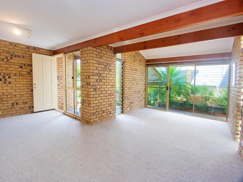 62 Woolley Street, Taringa QLD 4068