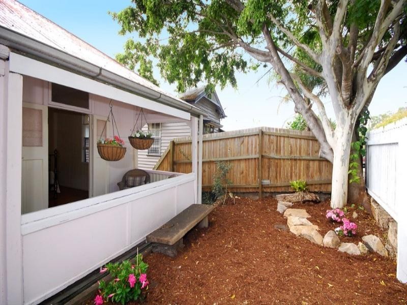 42 Thorpe Street, Auchenflower QLD 4066