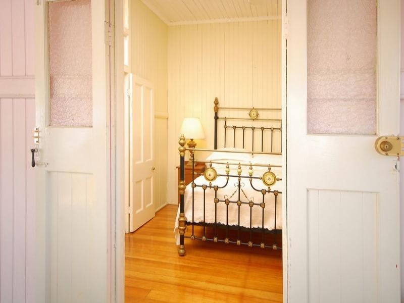 42 Thorpe Street, Auchenflower QLD 4066