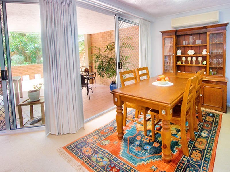 1/22 Ascog Terrace, Toowong QLD 4066