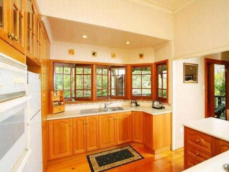 62 Disraeli Street, Indooroopilly QLD 4068