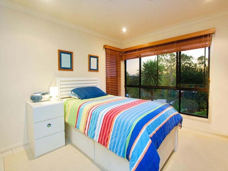 96 Sunset Road, Fig Tree Pocket QLD 4069